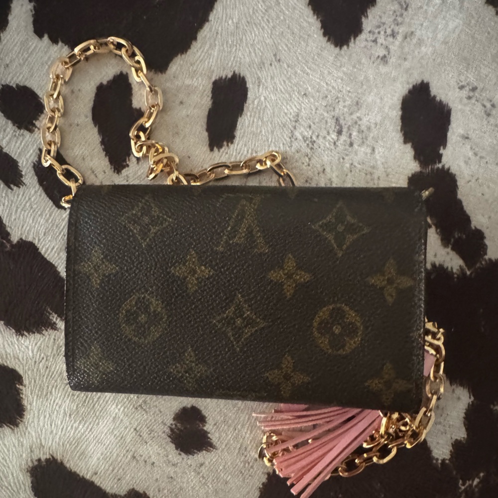 Louis Vuitton Monogram Porte Monnaie
Billets Tresor Bifold Wallet & insert - Picture 3 of 17